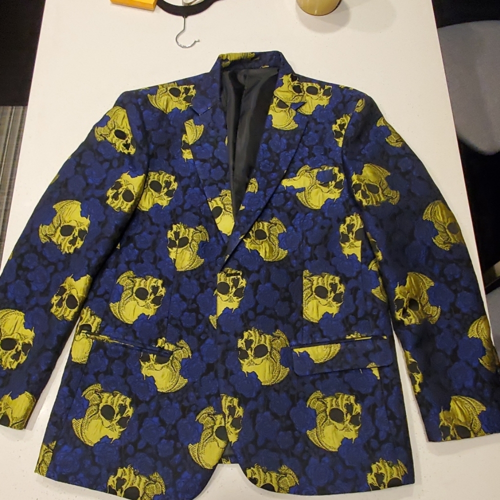 Custom jacket with acid green skulls 46L